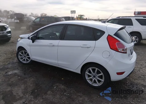 2019 Ford Fiesta Se z USA, uszkodzony, nr VIN 3FADP4EJ9KM124151